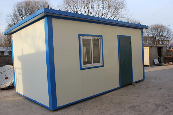 IMG_5517大面積彩鋼房