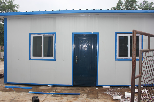 IMG_7952大面積彩鋼房