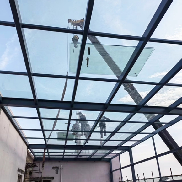 鋼結(jié)構(gòu)施工